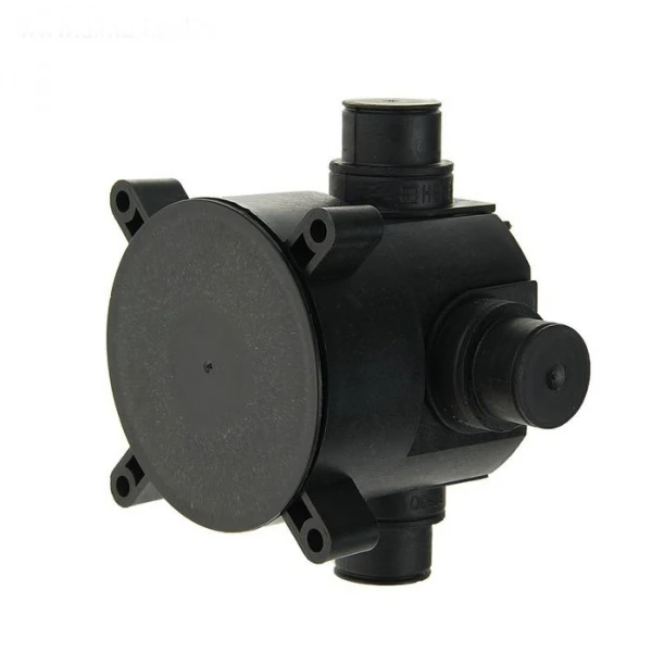 bs-9047-korobka-ust-naya-7070-s-kryishkoy-ku1301-hegel-4vyivoda-ip44-1549776557-1