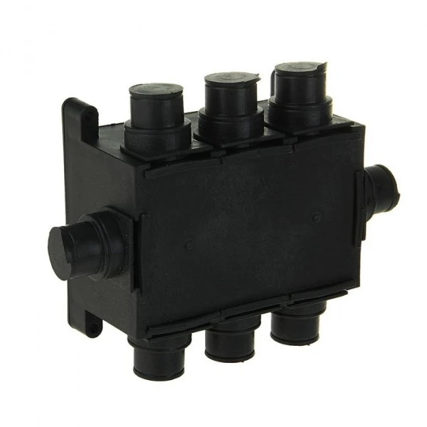 bs-9038-korobka-raspredelit-s-kryishkoy-120h80h60-kr1301-hegel-8vyivod-ip44-1549779567-0