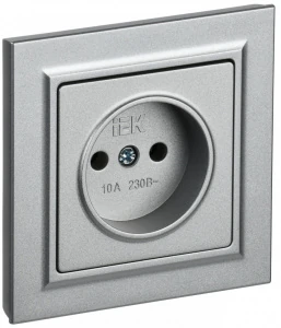 Розетка 1-м 10А без заземл. без защ. шторок в сборе алюминий BRITE IEK